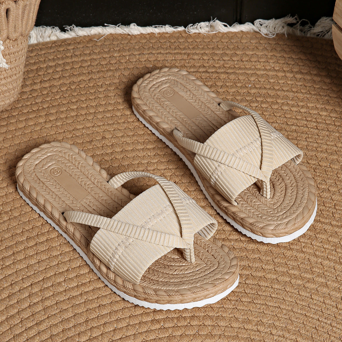 Beige / 14